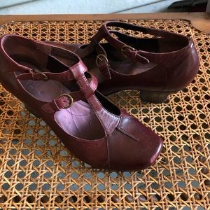 Indigo by Clarks Double T-Strap Heels | Burgundy | 8.5M